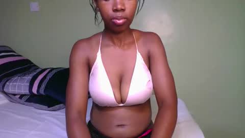 stacy_queenl online show from November 20, 2025, 4:51 pm