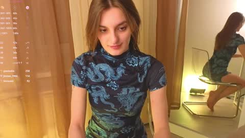 Sexy lips online show from January 19, 2025, 4:57 pm