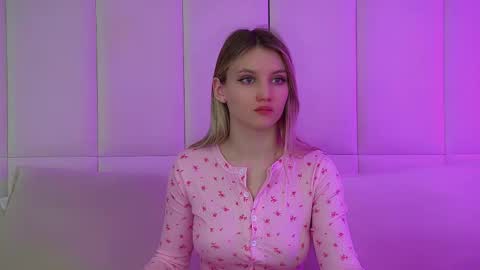 StacyEvances online show from February 20, 2026, 7:43 am