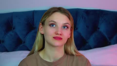 StacyEvances online show from April 24, 2026, 6:16 am