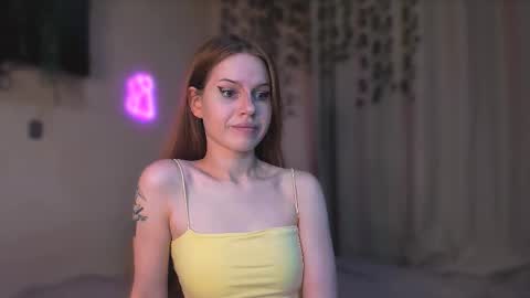 stacyloveforu online show from October 9, 2025, 12:36 pm