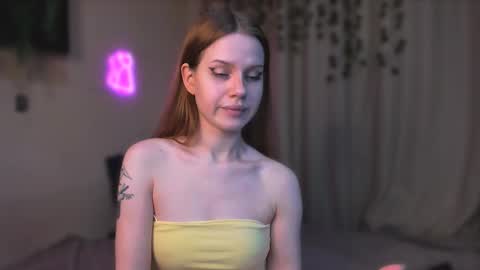 stacyloveforu online show from October 18, 2025, 10:21 pm