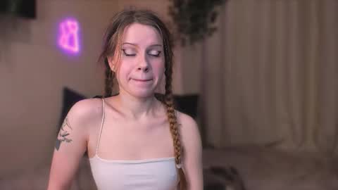 stacyloveforu online show from January 5, 2026, 6:00 pm