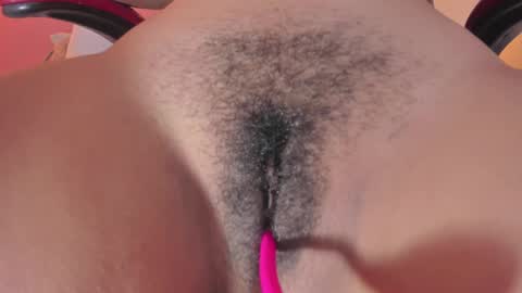 KEIMI  online show from January 17, 2025, 9:39 am