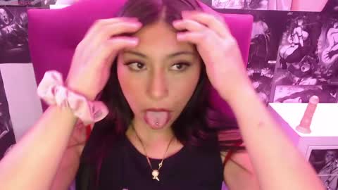 star_girl06 online show from June 6, 2026, 3:55 am