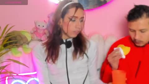  estrellita online show from February 6, 2025, 3:06 am