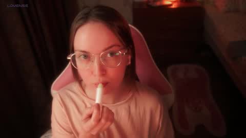 Alice online show from November 21, 2025, 8:07 pm