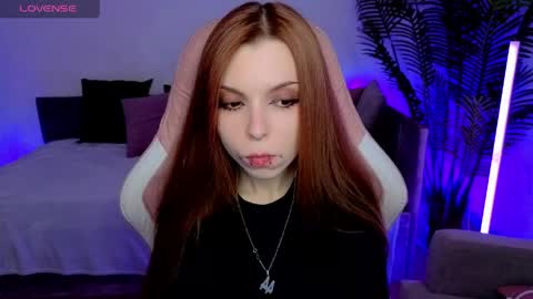 Snapshot of star_tarra chatting on May 6, 2026, 2:08 am Tarra online show from May 6, 2026, 2:08 am
