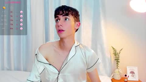 Ethan online show from January 18, 2026, 1:26 pm