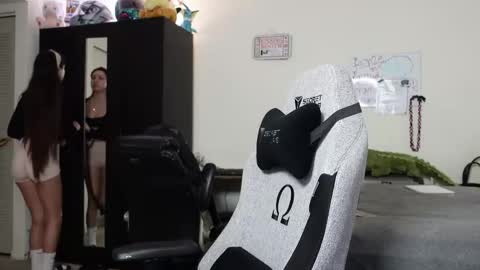 Snapshot of stardust_seiya chatting on February 11, 2026, 9:42 pm stardust_seiya online show from February 11, 2026, 9:42 pm