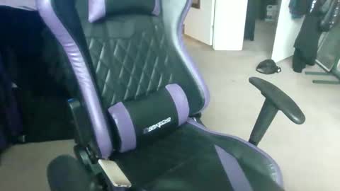 starella___saxxxton online show from January 9, 2026, 5:15 pm