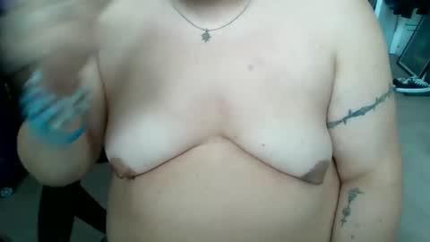 starella___saxxxton online show from April 19, 2026, 6:10 pm