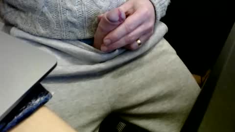 Snapshot of stargazer1069 chatting on March 7, 2025, 8:45 am stargazer1069 online show from March 7, 2025, 8:45 am