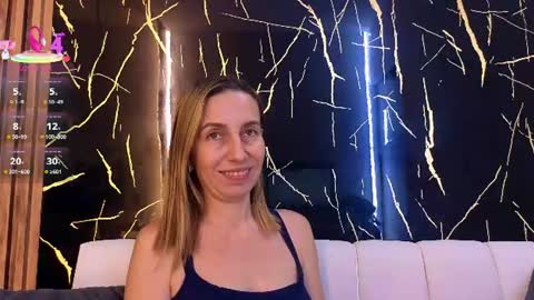 starlight_mature23_aws online show from July 22, 2026, 9:39 pm
