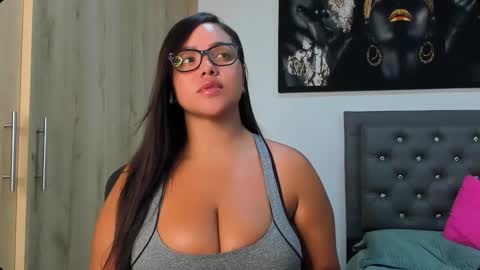 Melany online show from October 27, 2025, 2:26 am