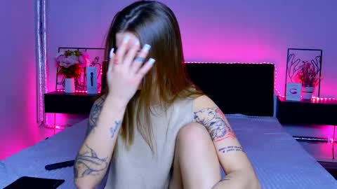 Stefa online show from December 18, 2025, 5:24 am