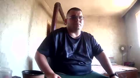 Stefan online show from June 10, 2026, 11:42 am
