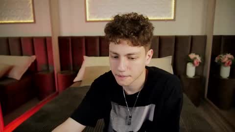 Esrefan online show from March 11, 2026, 8:48 pm