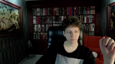 Esrefan online show from April 11, 2026, 7:51 pm