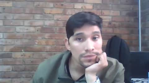 Snapshot of stefanbog91 chatting on December 30, 2024, 4:51 pm Stefans online show from December 30, 2024, 4:51 pm