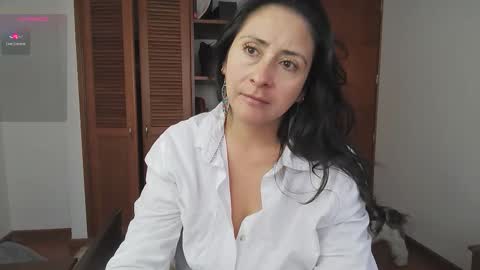 Stafania 3 online show from November 20, 2025, 3:23 pm