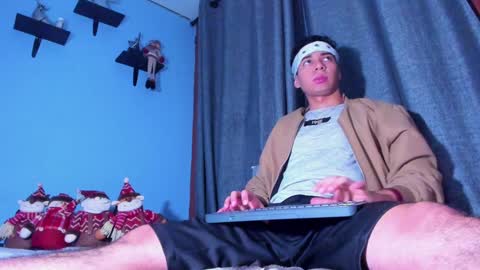 Stefann Salvatore online show from January 6, 2025, 11:31 pm