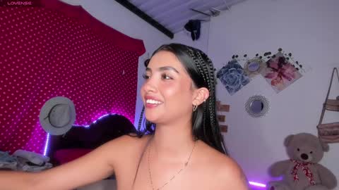 Im MiaIts my first day here  online show from February 2, 2025, 1:02 am