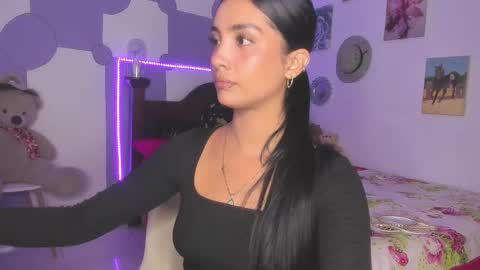 Im MiaIts my first day here  online show from March 11, 2025, 11:37 pm