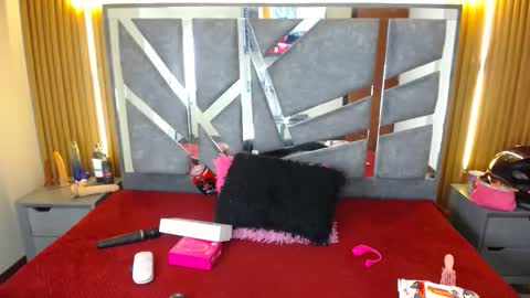 Stefan online show from December 16, 2025, 5:12 am