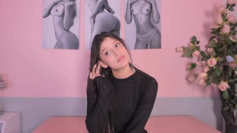 Stefany online show from March 29, 2026, 12:27 pm