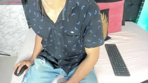 stefany_pablo1 online show from January 8, 2025, 12:15 pm