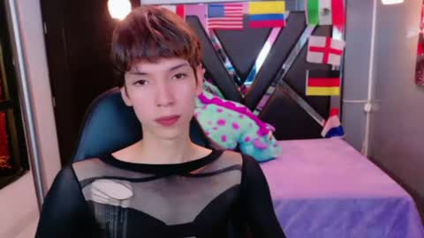 stefany piink online show from June 17, 2026, 1:12 pm