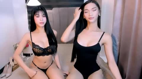 Snapshot of steffani_deluxe chatting on May 5, 2026, 4:31 am STEF online show from May 5, 2026, 4:31 am