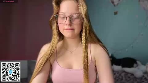 Snapshot of steffi_meoww chatting on July 24, 2026, 11:14 pm STEFI Streams every day from 10 PM GTM1 online show from July 24, 2026, 11:14 pm