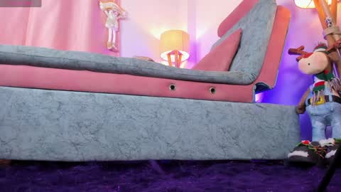 StefBri online show from December 18, 2024, 3:55 pm