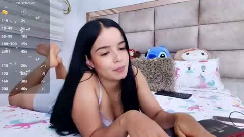 Snapshot of stefy810675 chatting on June 24, 2026, 12:53 am Stefany online show from June 24, 2026, 12:53 am