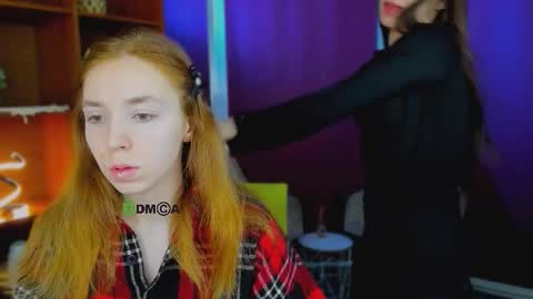 stella_flower online show from March 29, 2026, 5:18 am