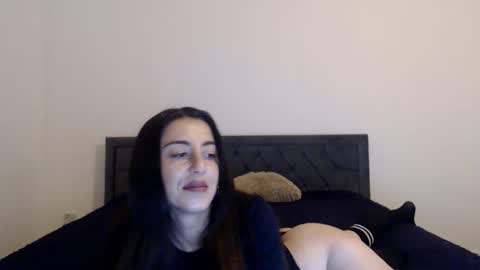 Stella John online show from October 3, 2025, 6:10 am