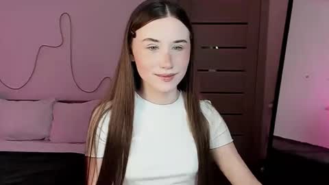 stella_sunny online show from January 7, 2026, 9:39 pm