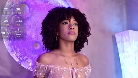 S T E L L A online show from October 16, 2025, 10:33 pm