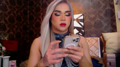 CALL ME STELLA online show from January 16, 2025, 9:27 am