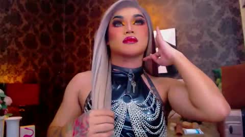 CALL ME STELLA online show from February 1, 2025, 9:54 am