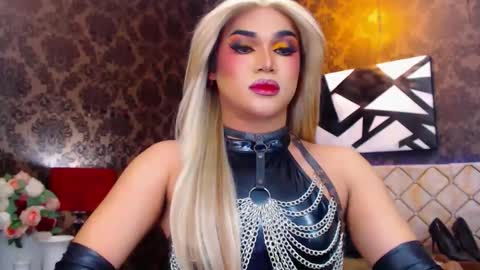 CALL ME STELLA online show from February 21, 2025, 9:34 am