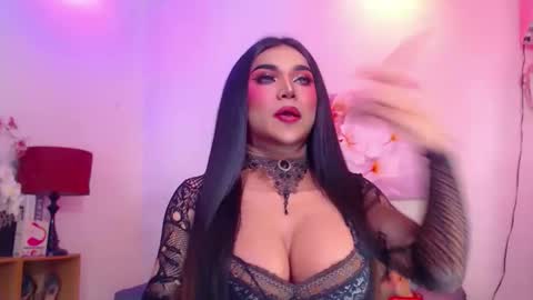 Snapshot of stellagrayts chatting on May 17, 2026, 8:01 am CALL ME STELLA online show from May 17, 2026, 8:01 am
