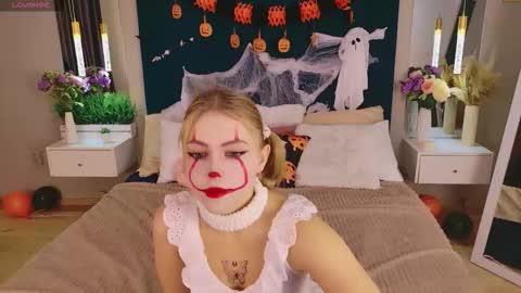 Stella 3 online show from October 30, 2025, 5:53 am