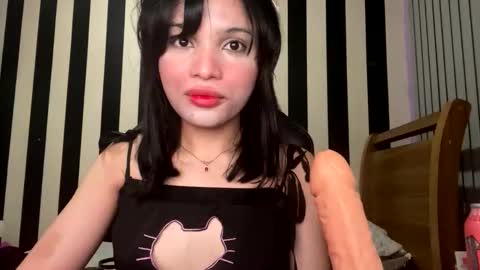 stellapapillon online show from February 14, 2026, 1:02 am