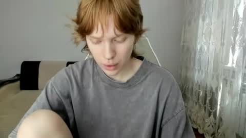 Snapshot of stellaswen chatting on July 2, 2026, 9:48 am S T E L L A online show from July 2, 2026, 9:48 am