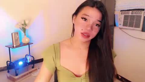 Stella sweet online show from October 19, 2025, 2:18 pm