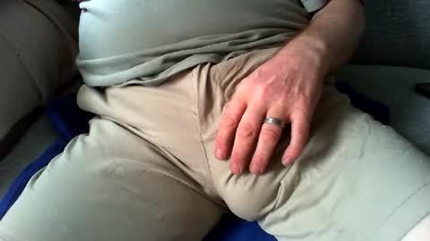marriedsecretcrotchwatcher online show from June 16, 2026, 3:03 pm