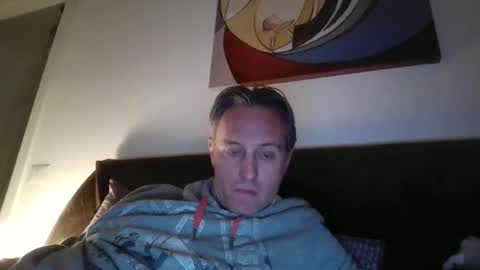 sten015 online show from March 27, 2026, 10:09 pm